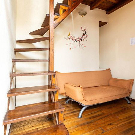 Hostal La Suite Sangolquí Exterior photo