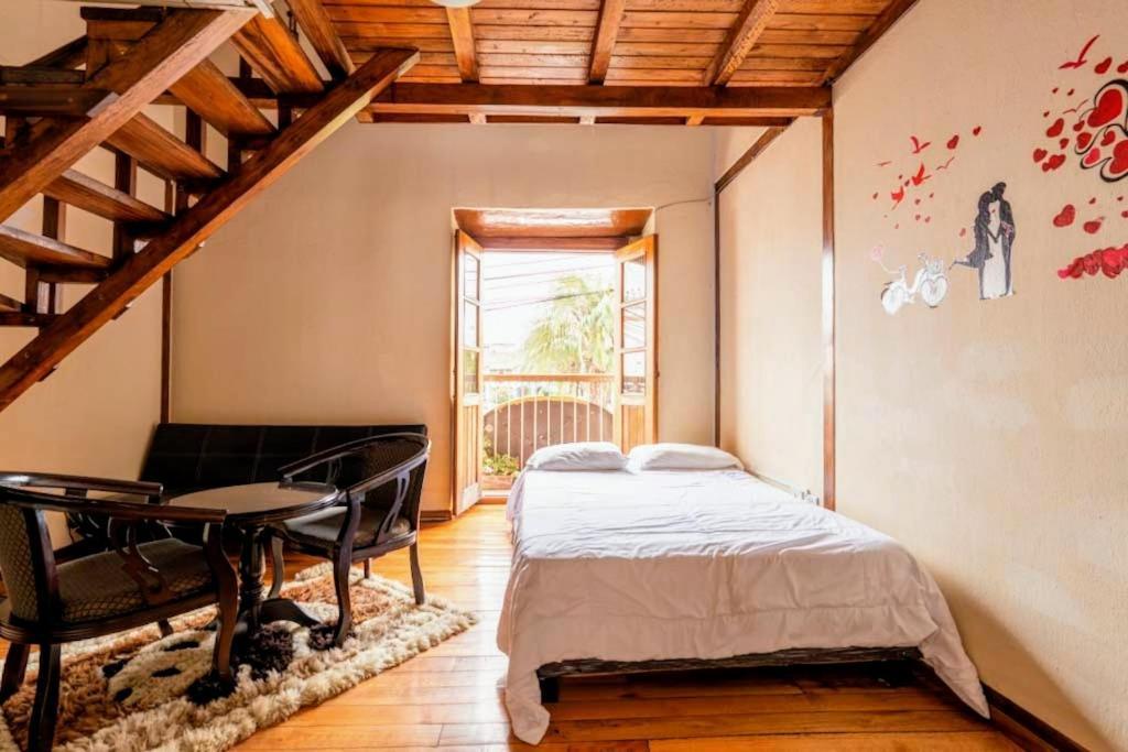 Hostal La Suite Sangolquí Exterior photo